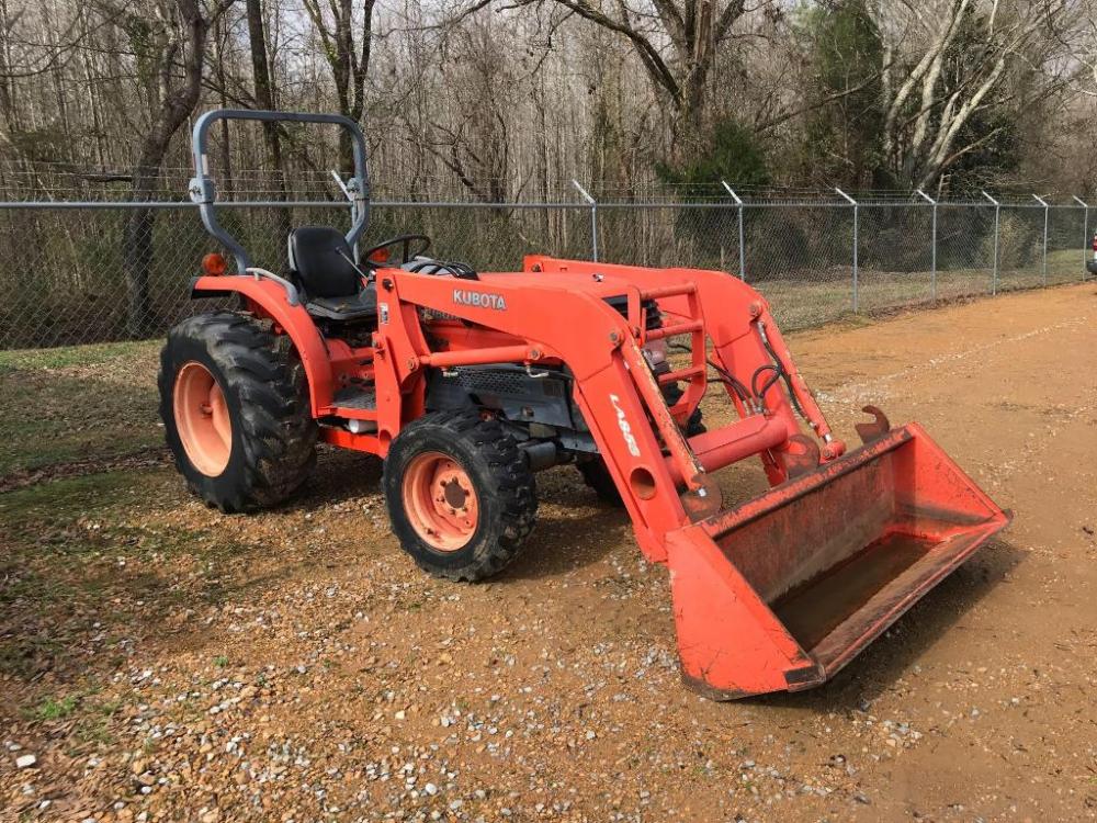 Kubota L4630D Tractor