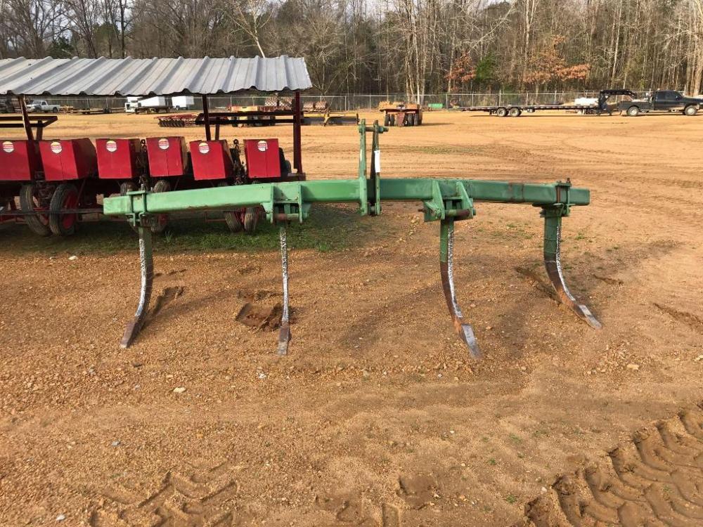 John Deere 4 Bottom Chisel Plow