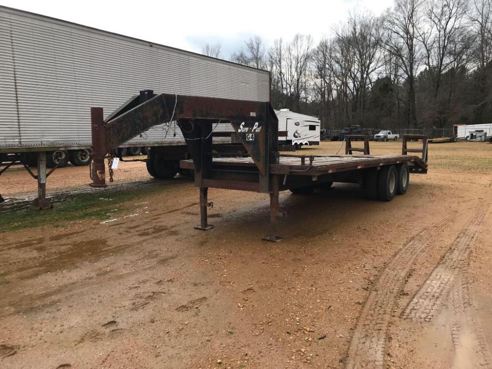 1999 Sure Pull Tandem Gooseneck Trailer