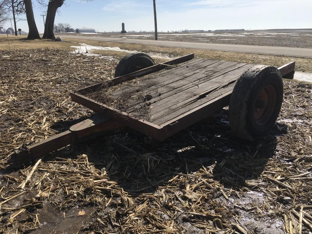 7'x10' 2 wheel Trailer (no title)