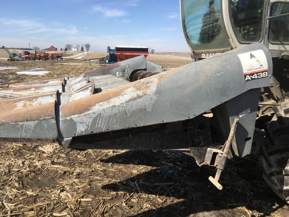Gleaner A438 Corn Head, 4row-38"