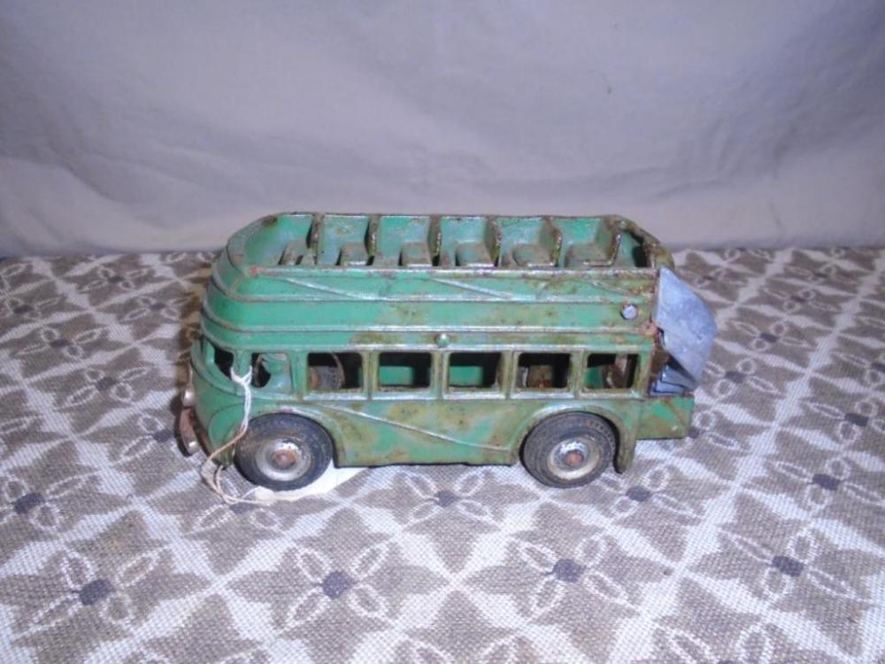 Arcade Cast Iron Double Decker Bus