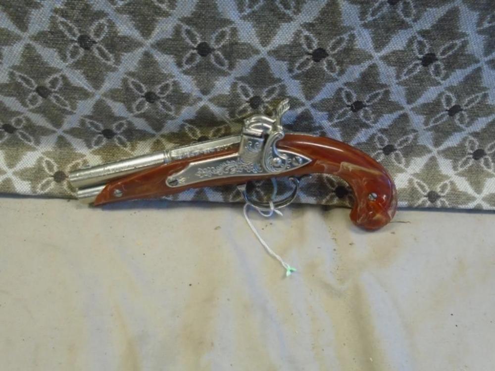 Hubley Flint Lock Double Cap Gun