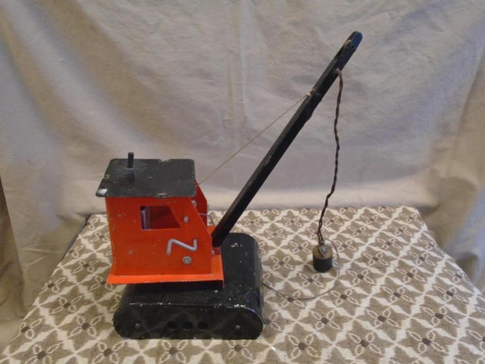 Jiffy Electric Crane, Chicago, IL. Tin crane