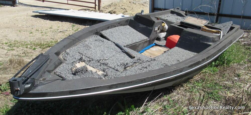 1981 Tidecraft Boat