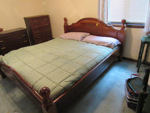 Queen bed