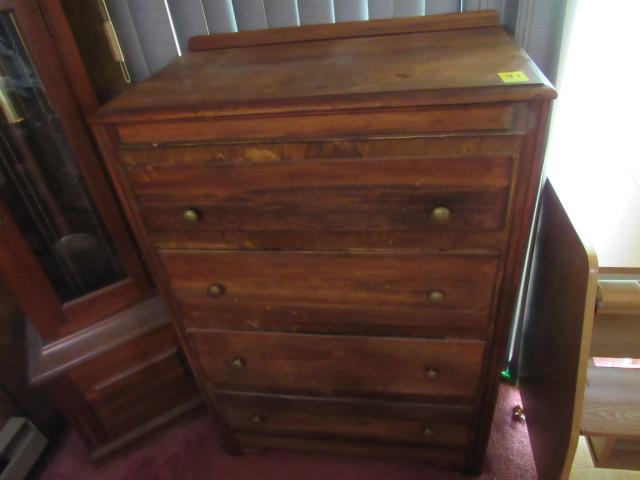 Computer desk and cabinet that looks like chest of drawers