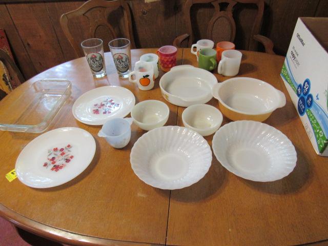 Miscellaneous dishes, Fire King bowls and cups, Corningware