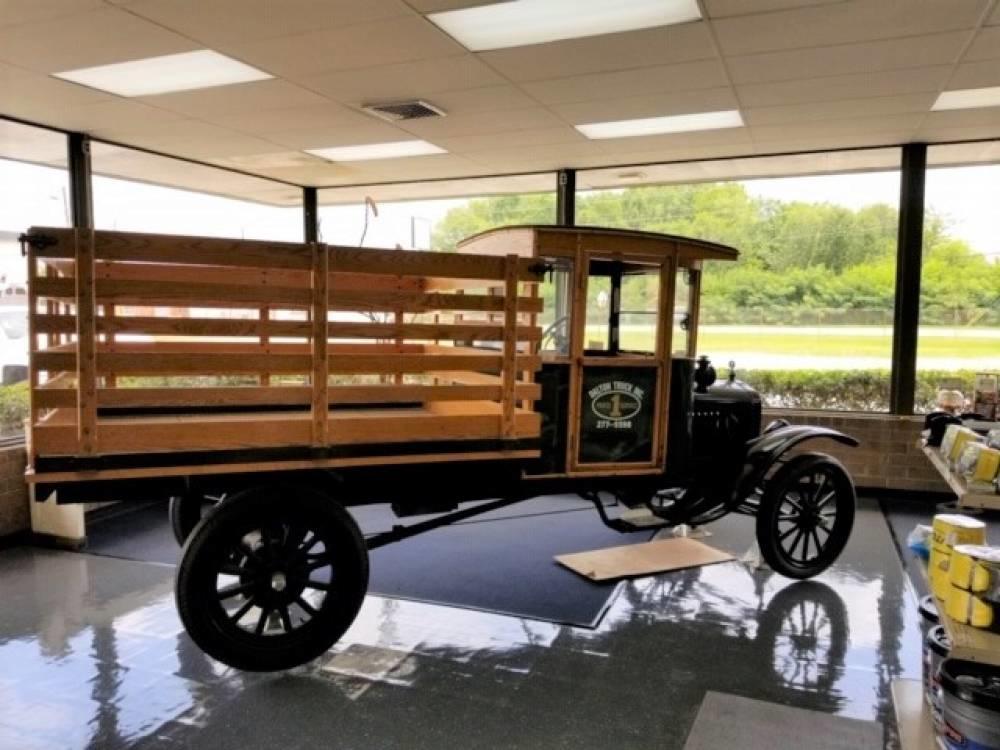 1917 T-Model Pick-Up (Wood Back)