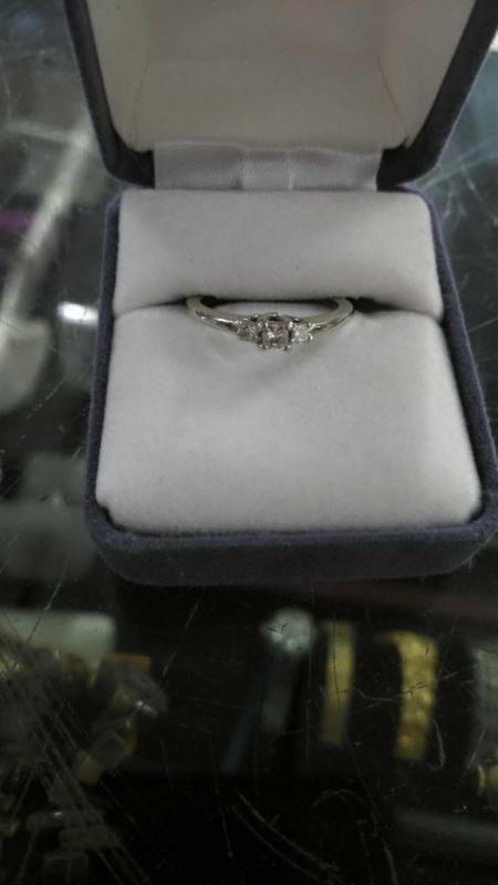 Diamond ring