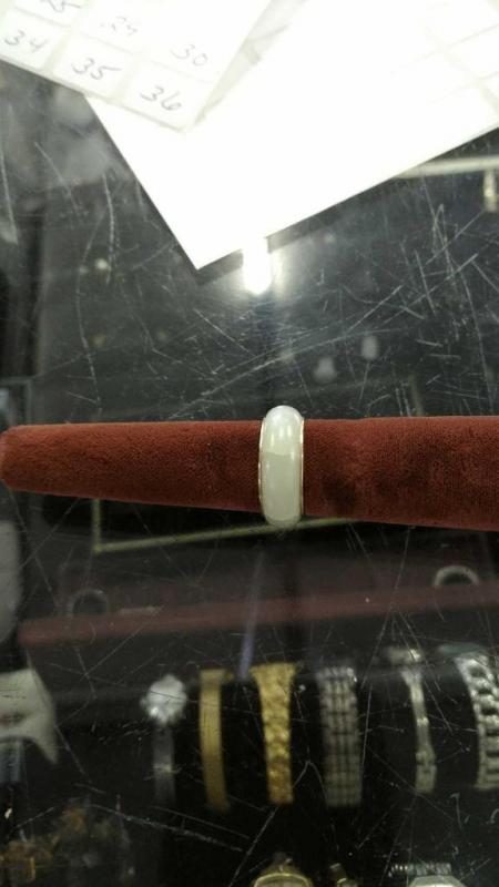 Fashion ring