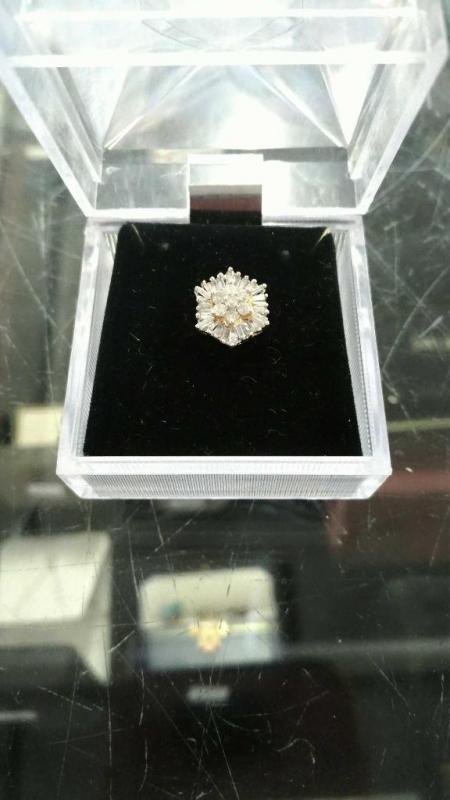 Diamond earring