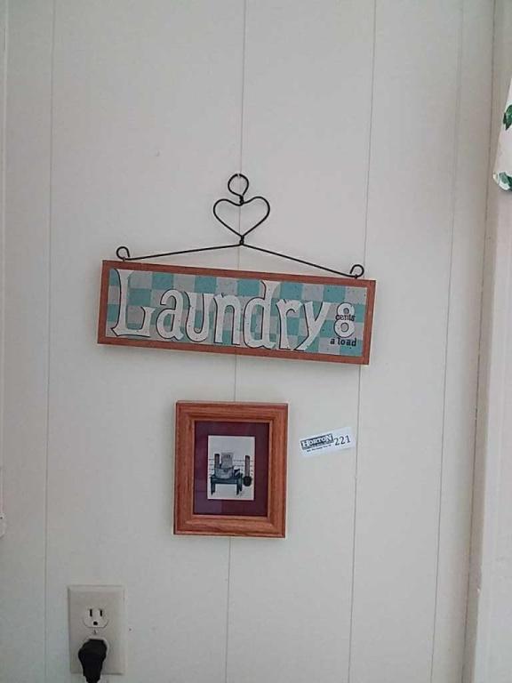 Wall decor