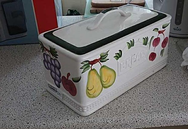 Bread box