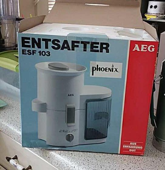 Phoenix juice extractor