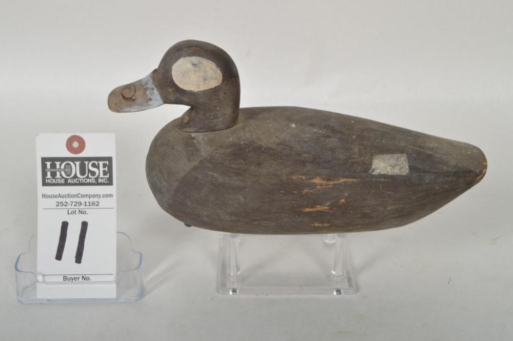 Eldon Willis & Elmer Salter Bufflehead Hen, original paint, original rigging, circa 1950's, complete with Clyde Whitehurst ballast weight