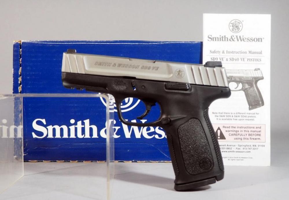 Smith & Wesson SD9 VE 9mm x 19 Pistol SN# FWW2429, In Original Box image