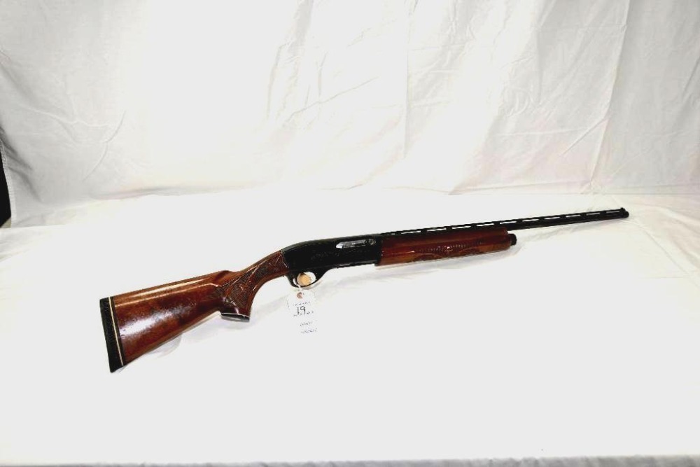 REMINGTON MODEL 1100LW SHOTGUN - 28 GAUGE