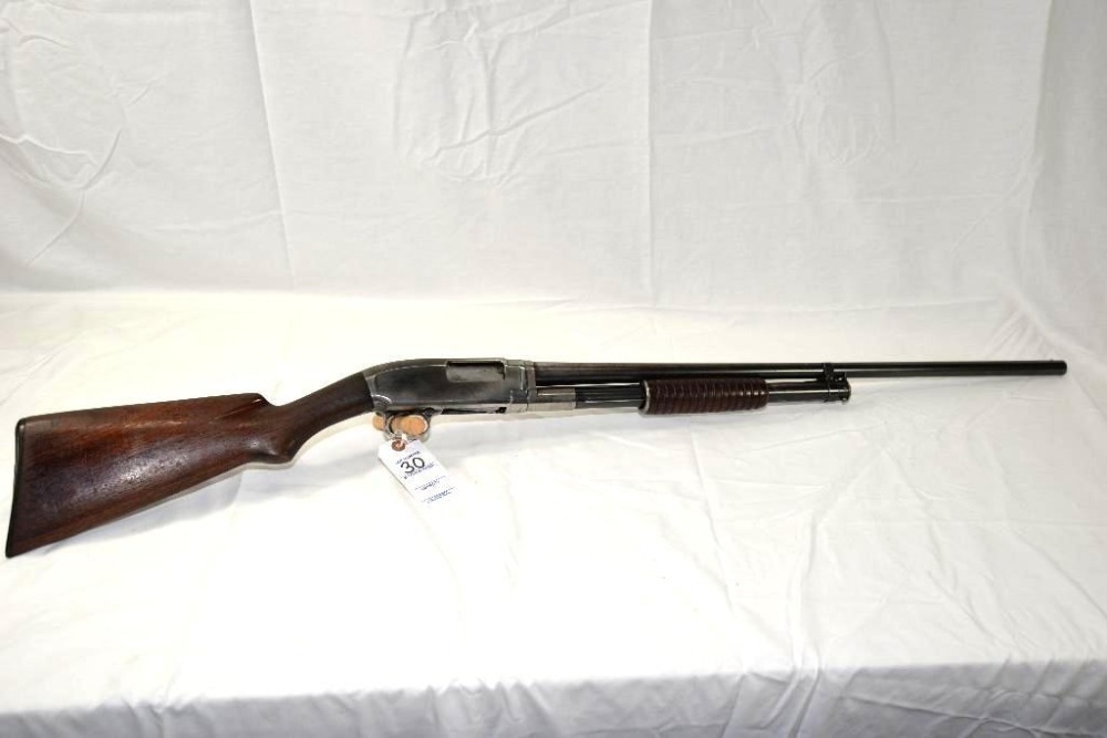 WINCHESTER MODEL 12 PUMP SHOTGUN - 16 GAUGE