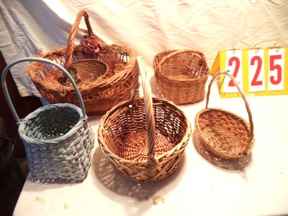 Baskets image
