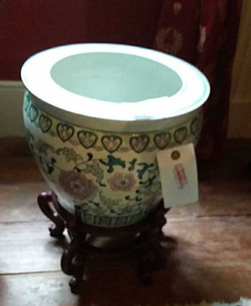 Oriental Design Planter with decorative wooden base