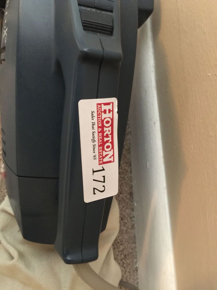 "Little Lux" Hand Vacuum