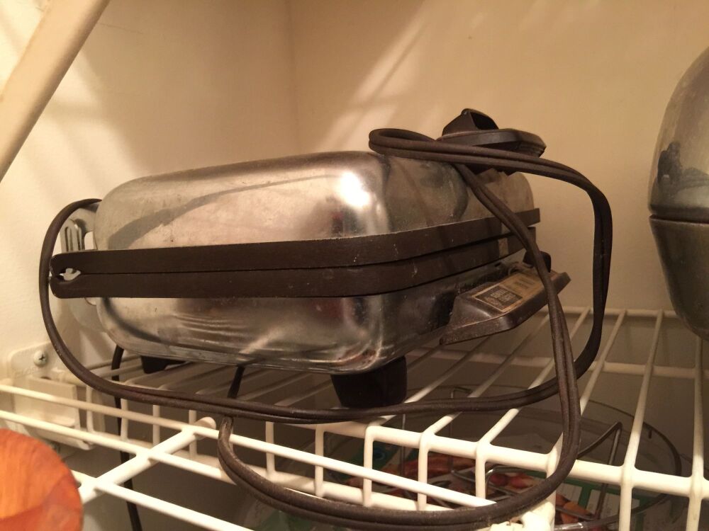 Contents of Closet, including pots, pans, pressure cooker, fondue pot, griddle, baskets, Cast Iron Skillet (#8), tea kettle, copper pots, etc