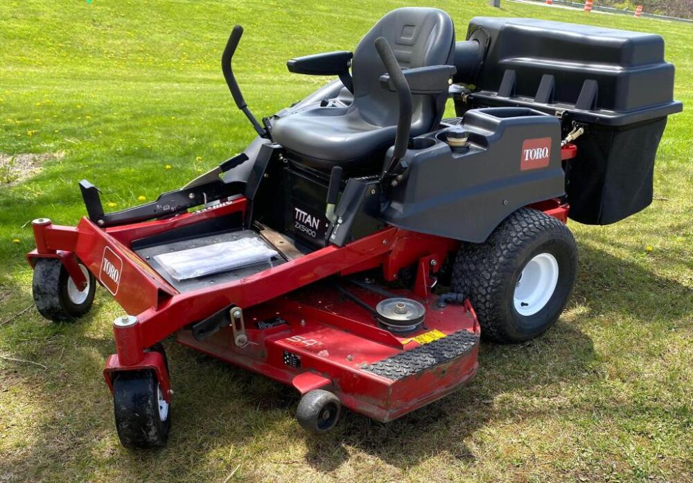 Toro Titan ZX5400 Riding Mower with Bagger