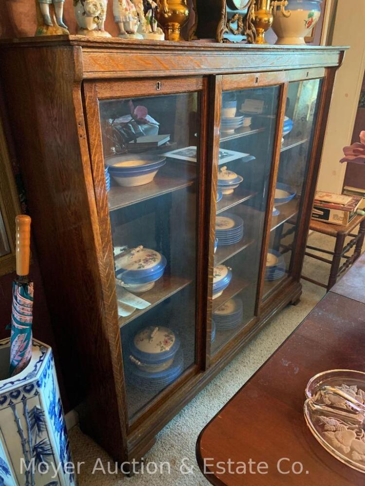 Antique Triple-Sliding Door Oak Bookcase, adjustable shelves, good condition, overall size: 55"w x 13"d x 53"h,