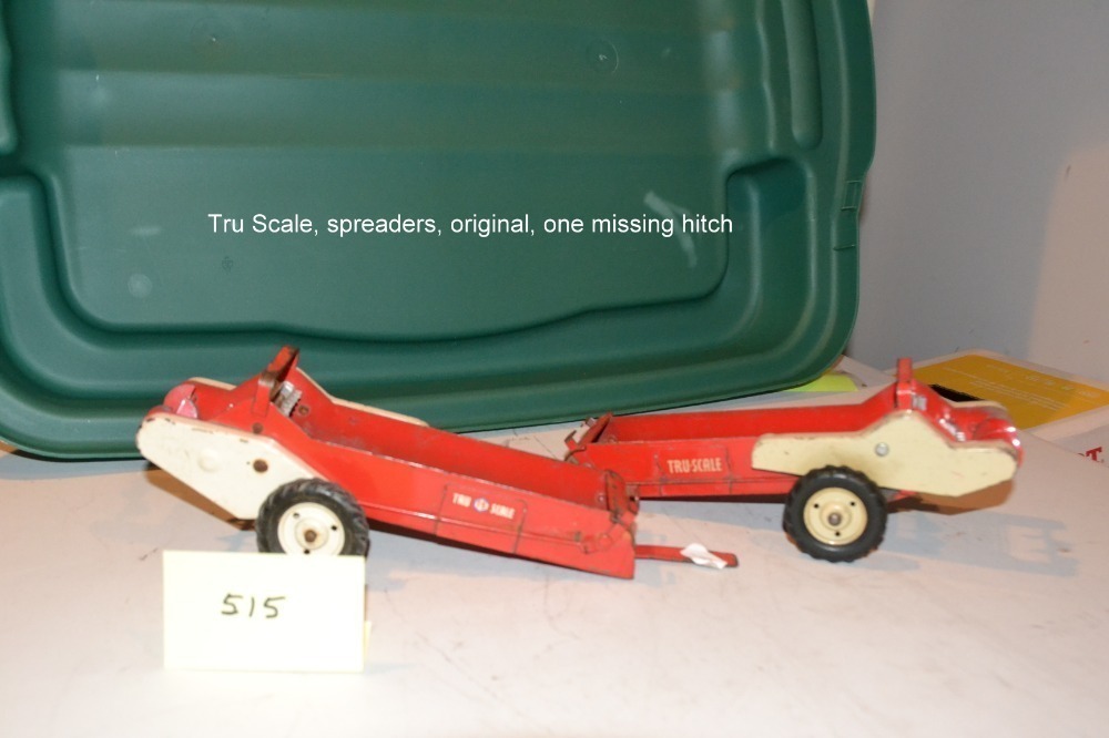Tru Scale Spreaders, One Missing Hitch image