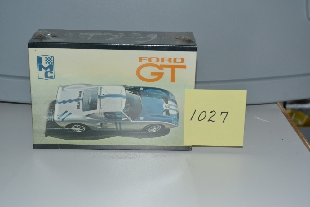 Ford GT image