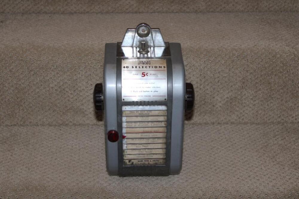 AMI tabletop jukebox image