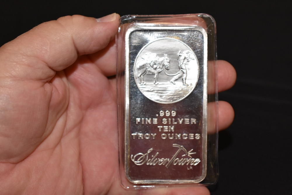 10 - TROY OUNCE SILVER BAR
