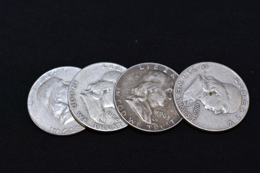 4 - BENJAMIN FRANKLIN HALF-DOLLARS