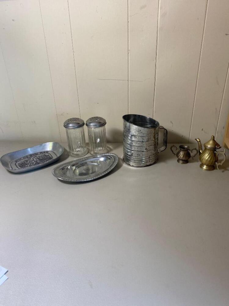 Misc. Items- Sifter, Sugar Shakers, Etc.