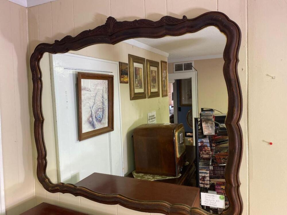 Decorative Hanging Mirror