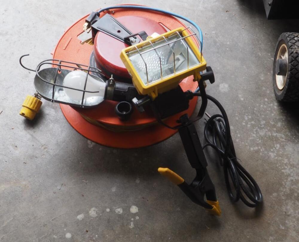 Craftsman Retractable Shop Light, Halogen Clip On Light, And Reeled Extension Cord
