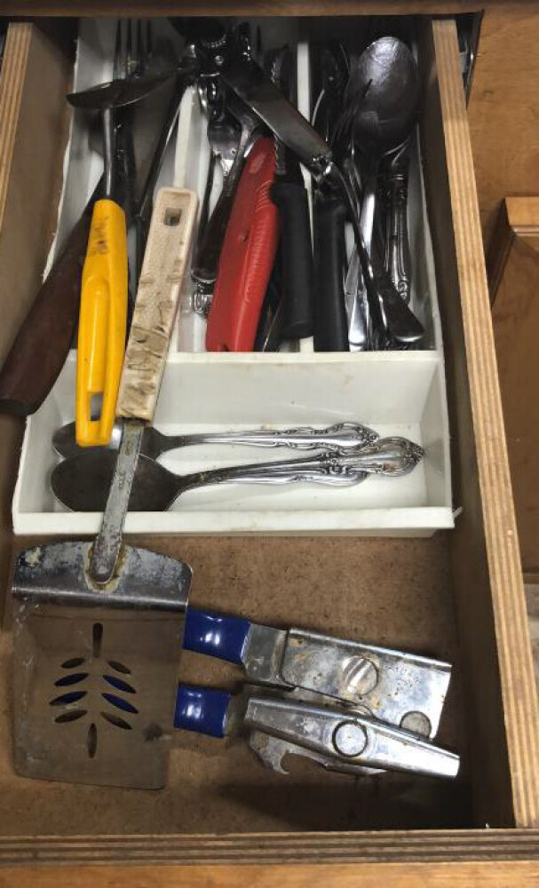 Contents of Drawer. Kitchen Flatware & more