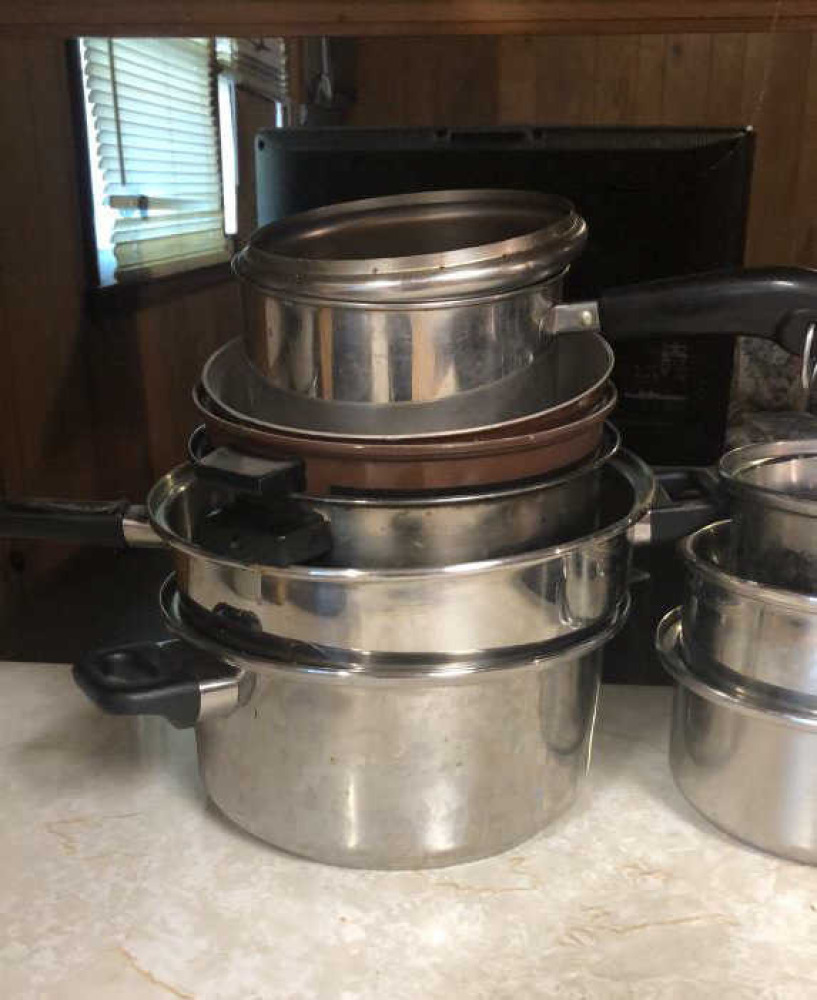 Cookware Lot