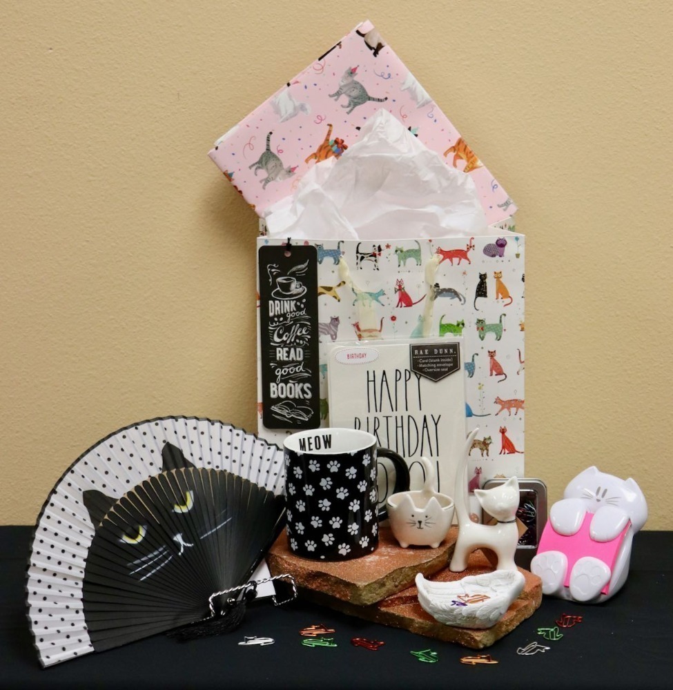 THE PURR-FECT GIFT - Crazy for Cats Gift Set