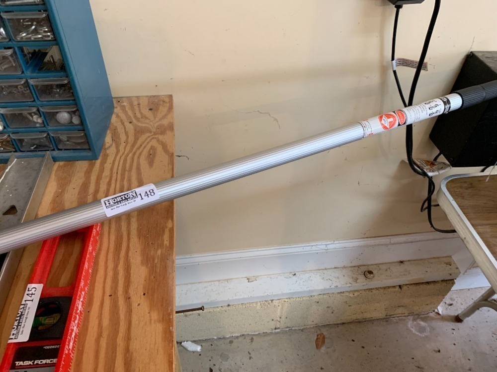 12? Telescopic extension pole