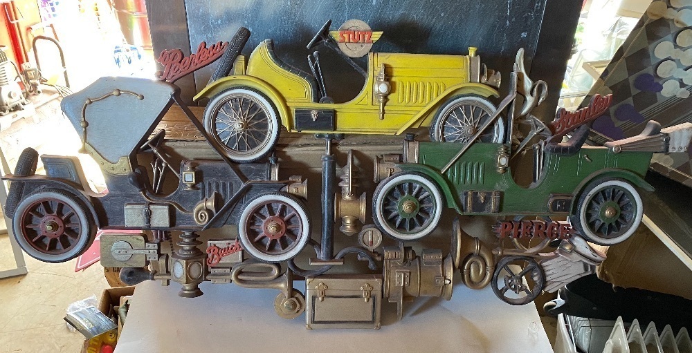 42â€ CAR WALL ART