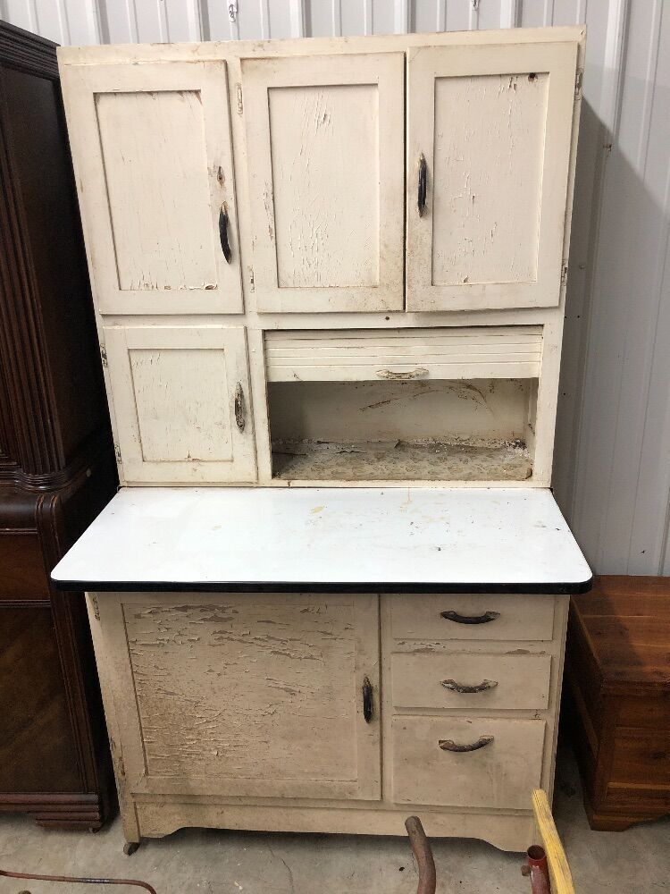 HOOSIER CABINET