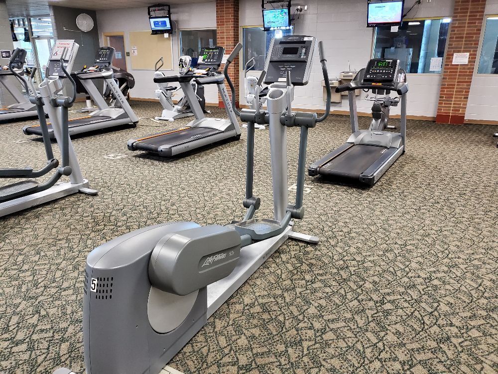 Life Fitness Eliptical