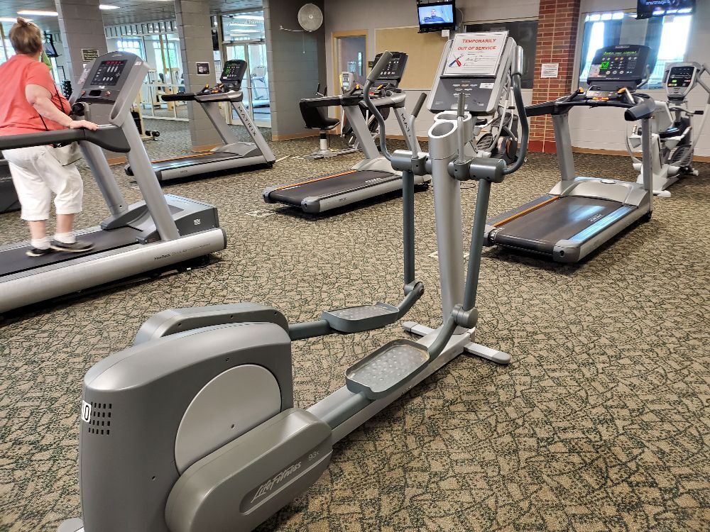 Life Fitness Eliptical