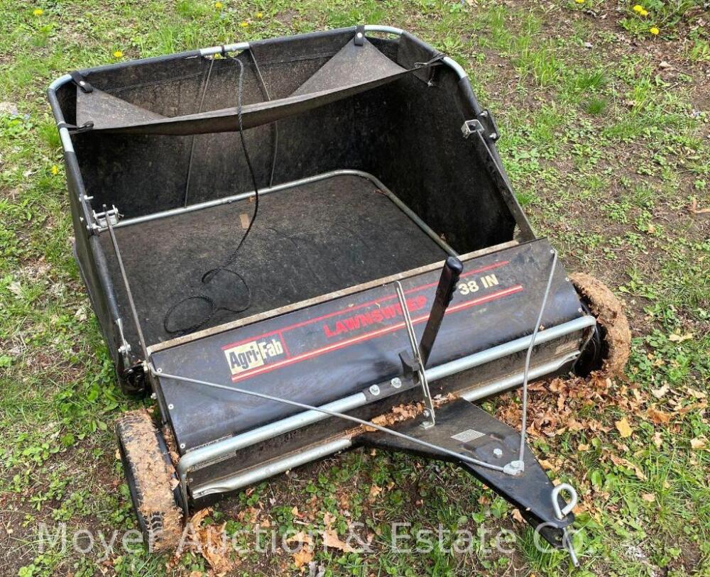 Agri-Fab Lawn Sweeper with Bag, 38in. wide, good condition