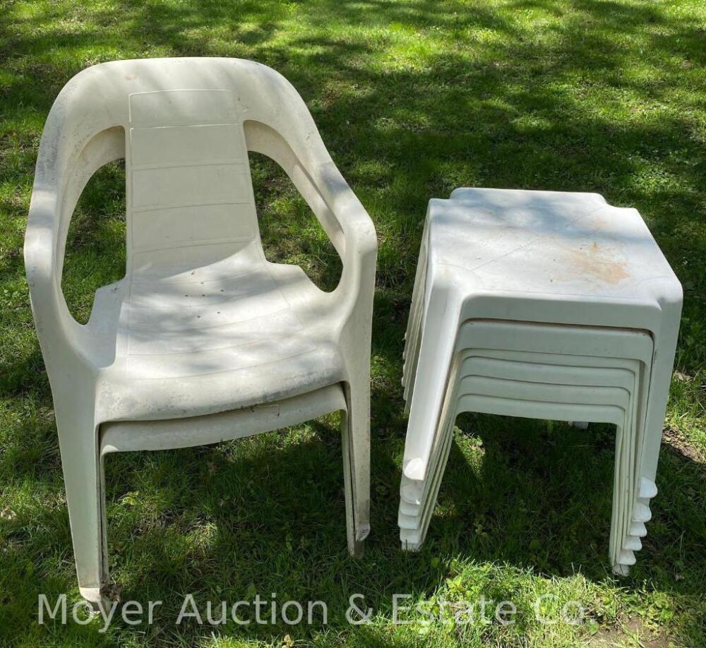 2 White Poly Chairs & 6 Side Tables