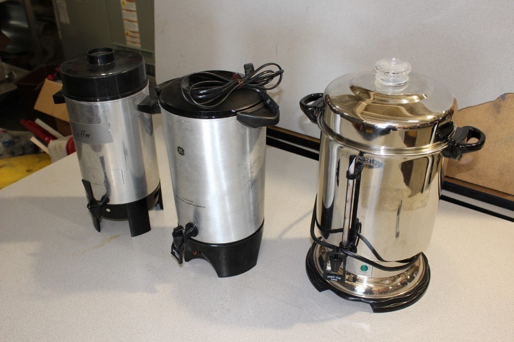 3-Beverage Warmer / Dispensers