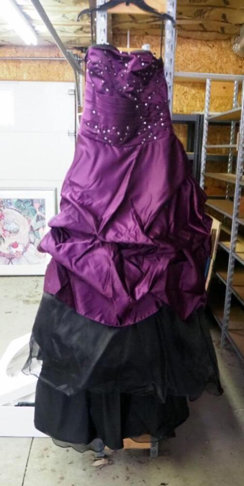 Strapless Sequins Embellished Dress In Keepsake Box