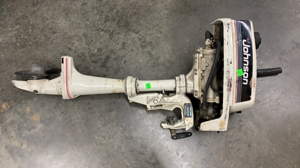 Johnson Colt Boat Motor Model Cocdr image